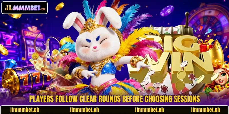 Players follow clear rounds before choosing sessions